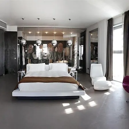 For Hotel 4*