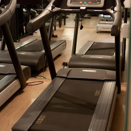 For Hotel Cernusco Sul Naviglio