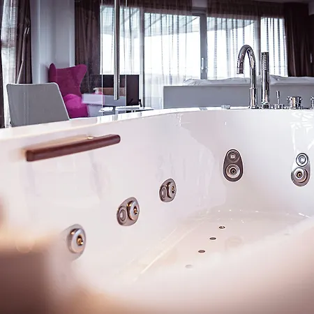 Hotel For Cernusco Sul Naviglio