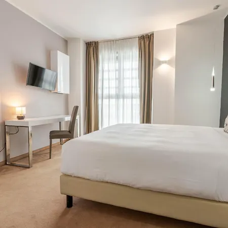 Hotel For Cernusco Sul Naviglio
