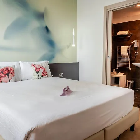 Hotel For
