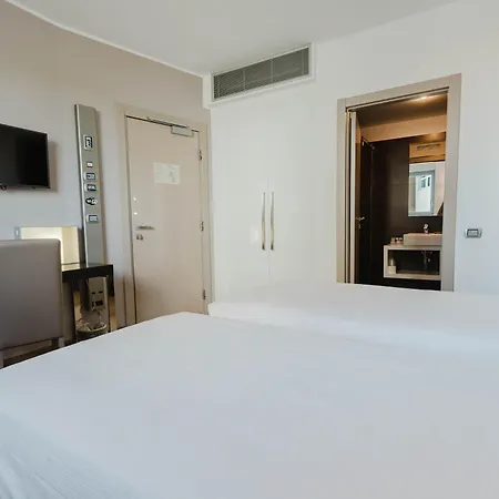 For Hotel