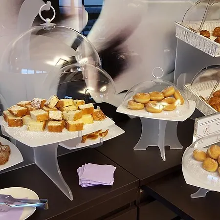 For Hotel Cernusco Sul Naviglio